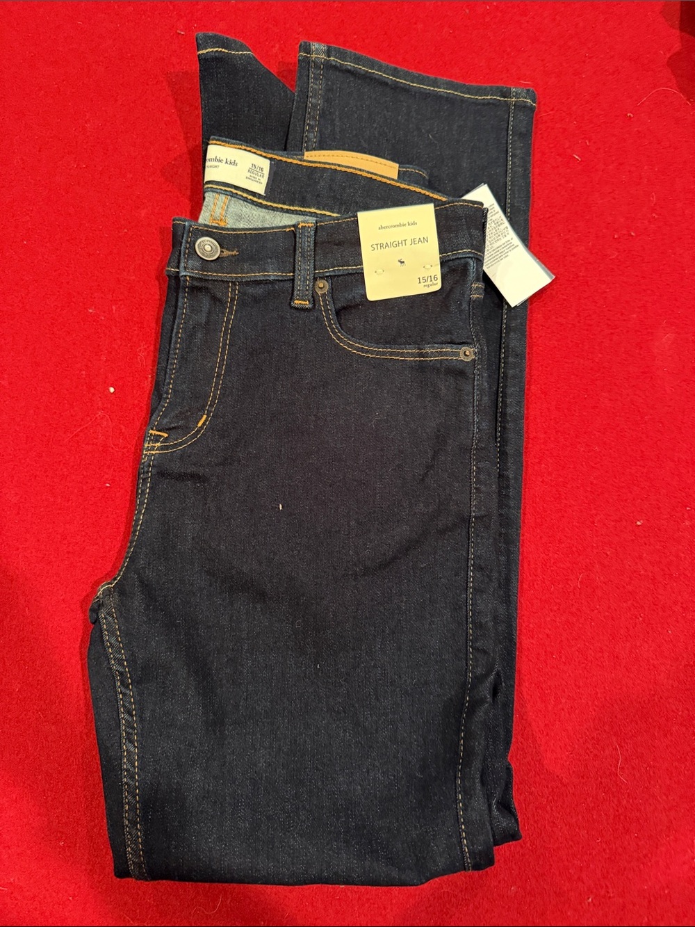 Abercrombie Straight Fit Dark Blue Jeans